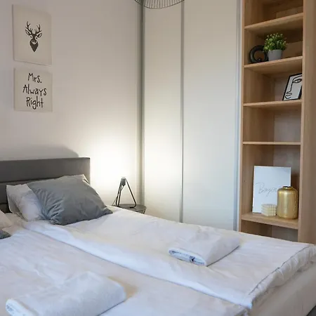 Luksusowy Ze * Wrocław